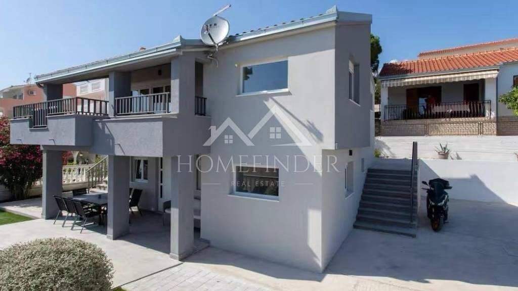Haus zum Kauf 630.000 € 6 Zimmer 139 m² Ciovo, Trogir Trogir