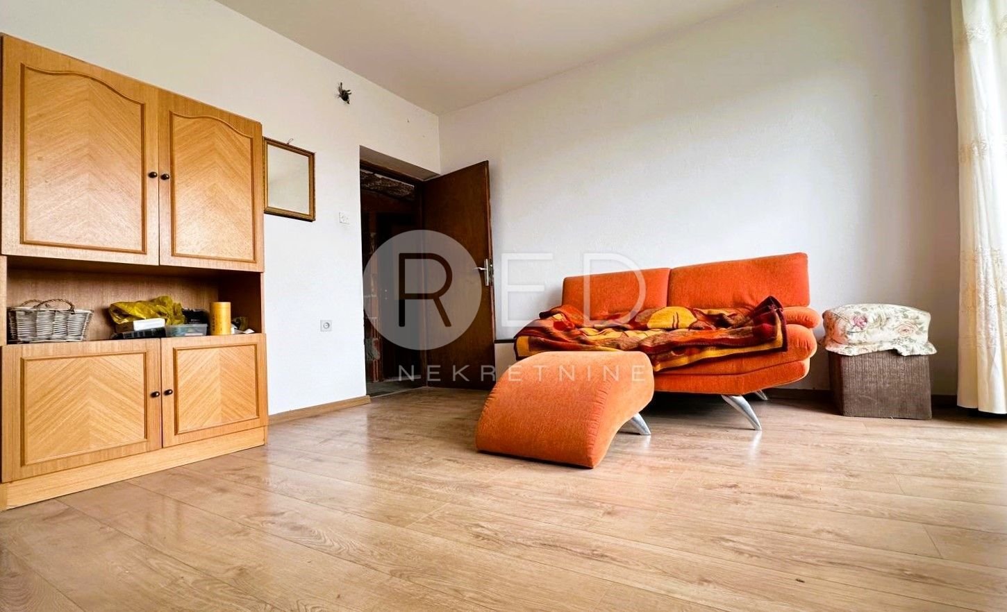 Haus zum Kauf 290.000 € 10 Zimmer 404 m²<br/>Wohnfläche 134 m²<br/>Grundstück Mikulici