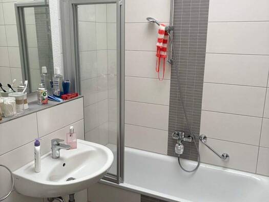 Wohnung zur Miete nur mit Wohnberechtigungsschein 350 € 3 Zimmer 86,3 m² 1. Geschoss frei ab 16.04.2026 Magdeburger Str. 23 Innenstadt Herford 32049