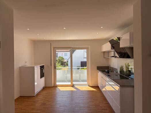 Wohnung zur Miete 1.080 € 3 Zimmer 81 m² Geschoss 2/3 frei ab sofort Volkach Volkach 97332