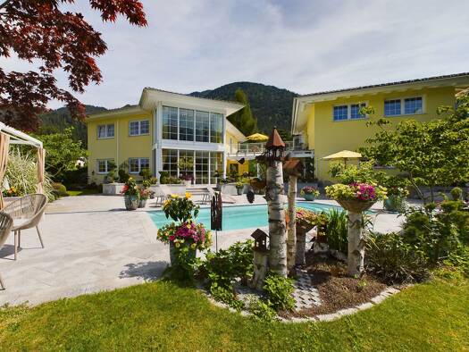 Villa zum Kauf 2.250.000 € 8 Zimmer 348 m² 1.336 m² Grundstück Waldburgstraße 27 Nüziders 6714