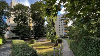 Wohnung zur Miete 950 € 3 Zimmer 70 m² 7. Geschoss frei ab sofort Erlangerstraße 49, Ronhof 153 Fürth 90765