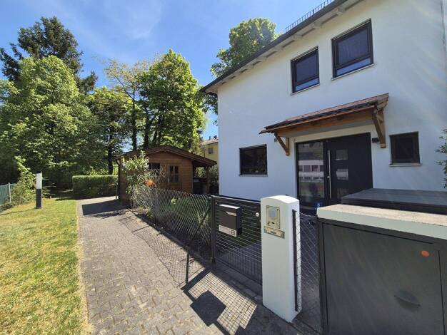 Doppelhaushälfte zum Kauf provisionsfrei 1.399.000 € 4,5 Zimmer 125 m² 405 m² Grundstück Geroldseckstraße 8 Hadern München 81375