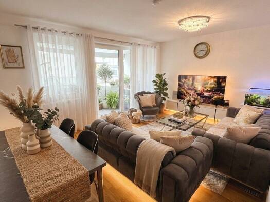 Wohnung zur Miete 582 € 3 Zimmer 63 m² 1. Geschoss Wiener Neustadt 2700