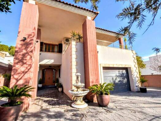 Haus zur Miete 3.000 € 5 Zimmer 556 m² 800 m² Grundstück frei ab sofort Cala 07590