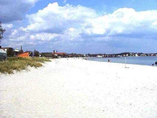 Doppelhaushälfte zum Kauf 360.000 € 4 Zimmer 101,2 m² 248 m² Grundstück Rendsburg_Eckernförde_Kreis 24340