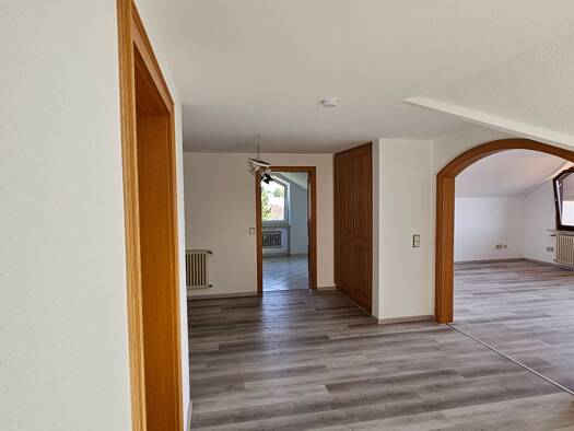 Penthouse zur Miete 990 € 3,5 Zimmer 98 m² frei ab 01.05.2026 Haydnweg 6 Stockach 78333