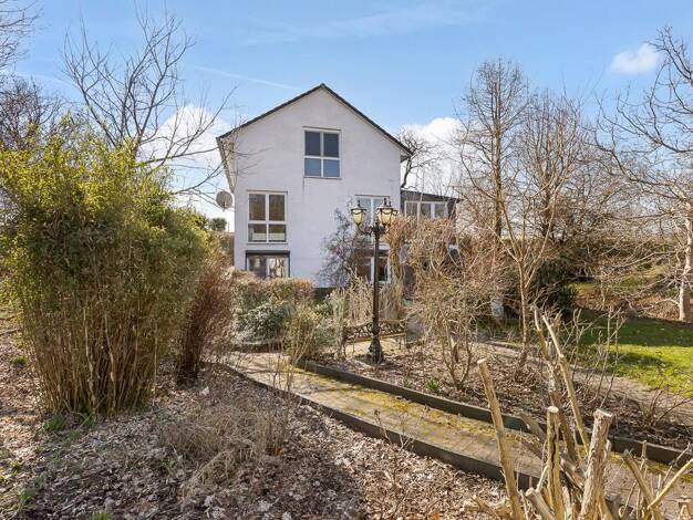 Einfamilienhaus zum Kauf 549.000 € 4 Zimmer 208 m² 4.488 m² Grundstück Finkenwerder Mitte 21129