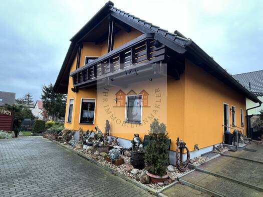 Einfamilienhaus zum Kauf 7 Zimmer 190 m² 937 m² Grundstück frei ab sofort Schafstädt Bad Lauchstädt 06246