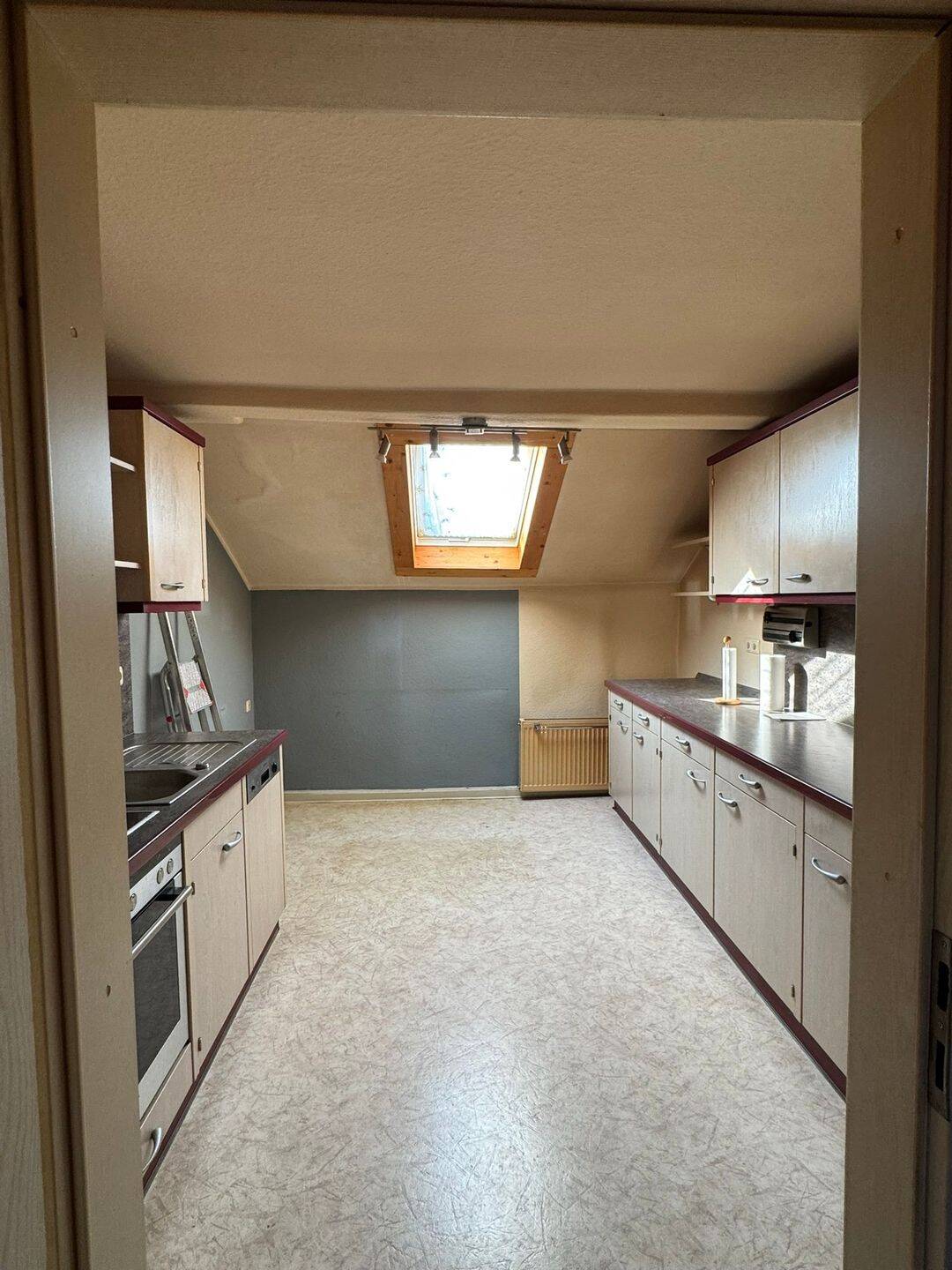 Immobilie in Lengenfeld - Großzügiges Grundstück mit Sanierungshaus und zusätzlichem Baugrundstück in Waldkirchen (Sachsen) - Bild 4