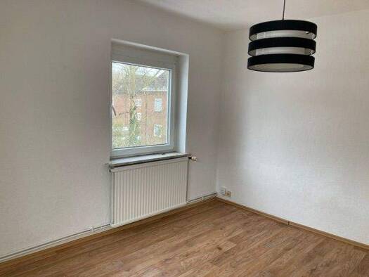 Wohnung zur Miete 400 € 3 Zimmer 56,9 m² 1. Geschoss Ochtumstraße 3 Brake 26919