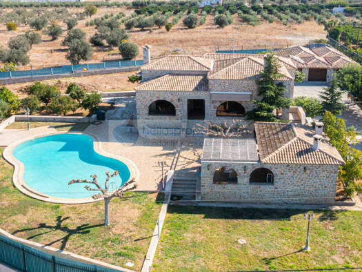 Einfamilienhaus zum Kauf 1.250.000 € 8 Zimmer 420 m² 4.000 m² Grundstück Examilia, Korinth 20003