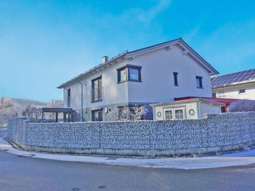 Einfamilienhaus zum Kauf 749.000 € 184,1 m² 606 m² Grundstück Alzgern Neuötting 84524