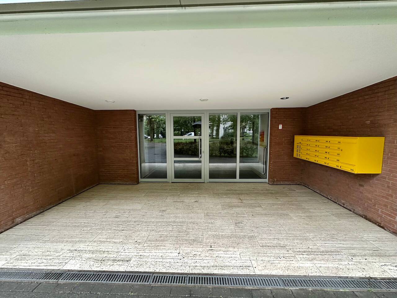 Property thumbnail 6