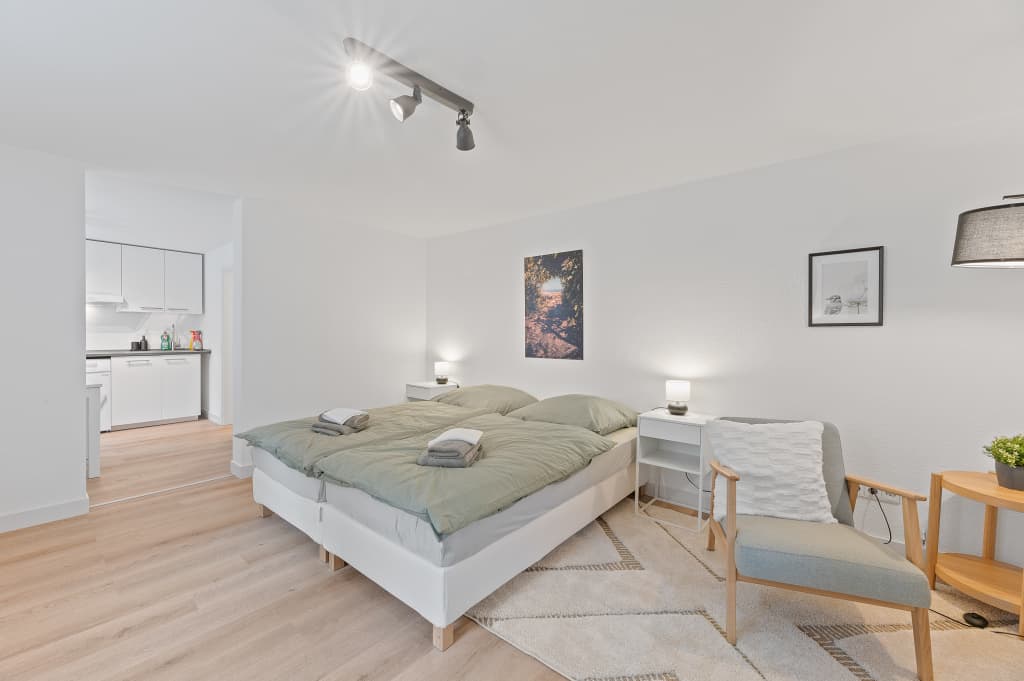 Wohnung zur Miete Wohnen auf Zeit 1.400 € 1 Zimmer 30 m²<br/>Wohnfläche ab sofort<br/>Verfügbarkeit Rathausstraße Flacht Weissach 71287