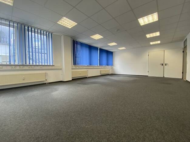 Büro zur Miete 8,90 € 566,9 m² Bürofläche Seidnitz/Dobritz Dresden 01277