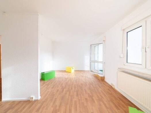 Wohnung zur Miete 462 € 4 Zimmer 66,6 m² 4. Geschoss frei ab 15.04.2026 Carl-Schorlemmer-Ring 53 Nördliche Neustadt Halle 06122