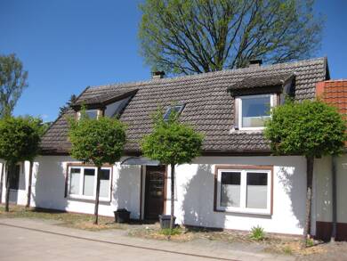 Einfamilienhaus zum Kauf 135.000 € 5 Zimmer 130 m² 228 m² Grundstück Franzburg Franzburg 18461