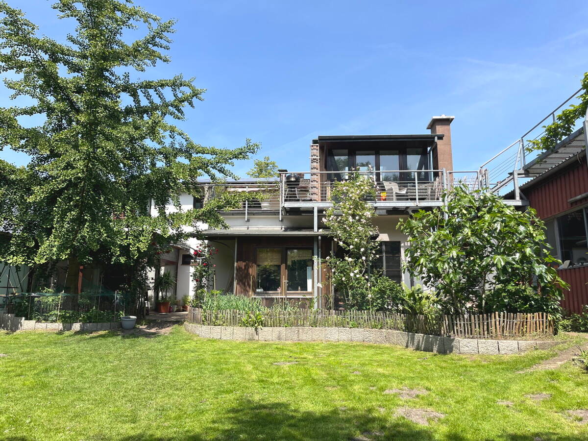 Property thumbnail 2