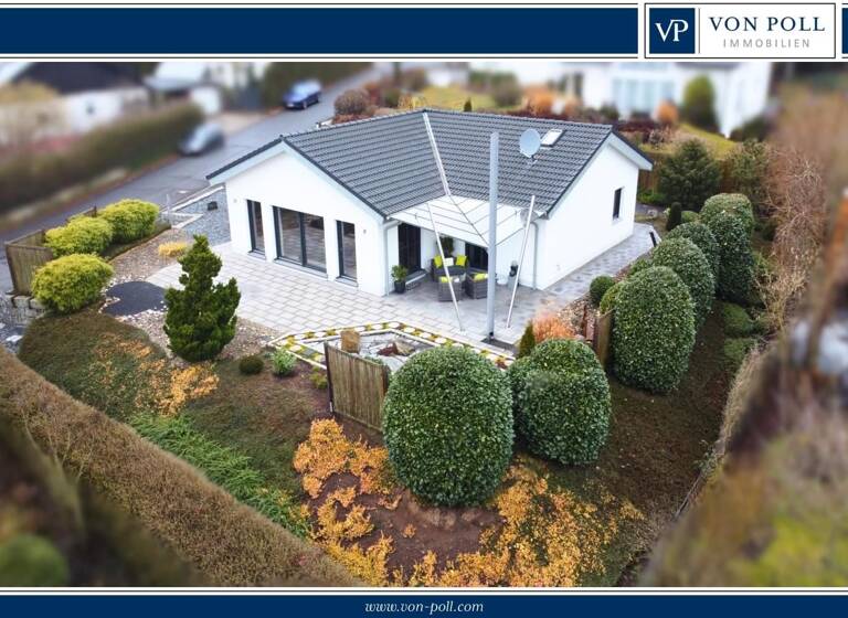 Bungalow zum Kauf 595.000 € 2,5 Zimmer 144,3 m²<br/>Wohnfläche 888 m²<br/>Grundstück Uehlfeld Uehlfeld 91486