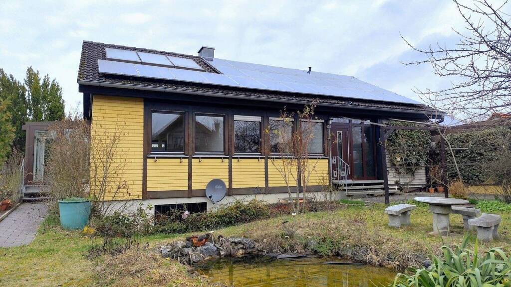 Bungalow zum Kauf 348.000 € 4 Zimmer 103 m² 635 m² Grundstück Gundelsheim 96163