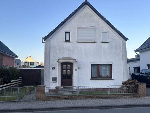 Einfamilienhaus zum Kauf 249.000 € 5 Zimmer 108 m² 435 m² Grundstück Fähr-Lobbendorf Bremen 28755