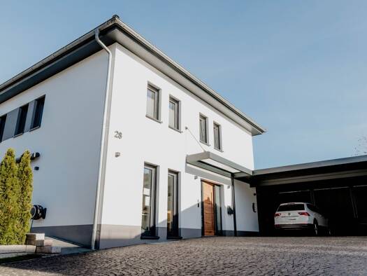 Einfamilienhaus zum Kauf 895.000 € 7 Zimmer 180 m² 706 m² Grundstück frei ab 31.12.2026 Krumbach Krumbach (Schwaben) 86381