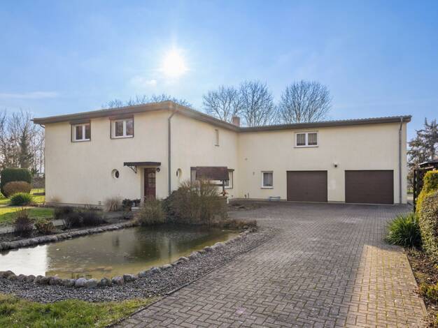 Mehrfamilienhaus zum Kauf 289.000 € 7 Zimmer 240 m² 2.616 m² Grundstück Gützkow Gützkow 17506