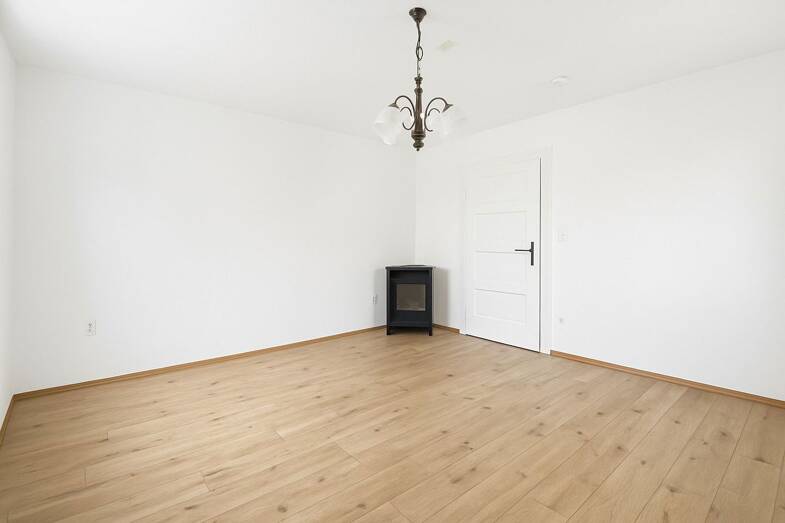 Wohnung zur Miete 650 € 2 Zimmer 63 m² 3. Geschoss Eschenauerstr. 7 Lauf rechts Lauf an der Pegnitz 91207
