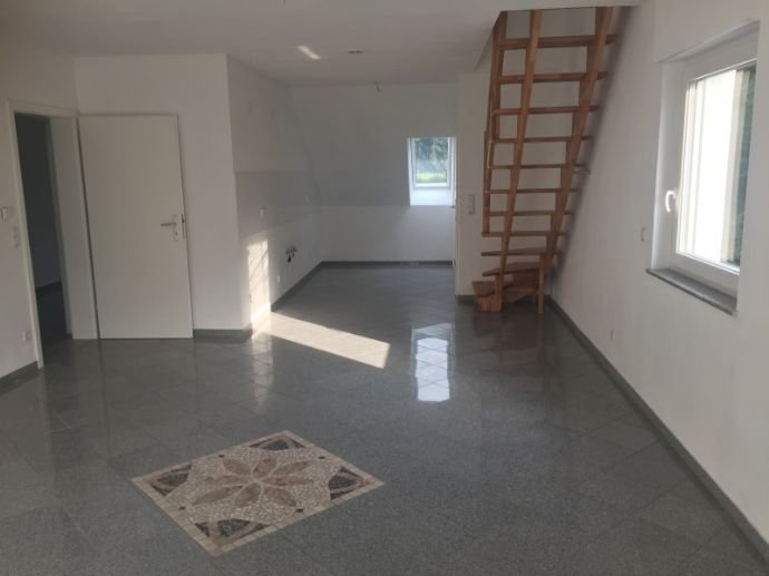 Maisonette zur Miete 850 € 3 Zimmer 83 m²<br/>Wohnfläche 1.<br/>Geschoss Mengershausen Rosdorf 37124