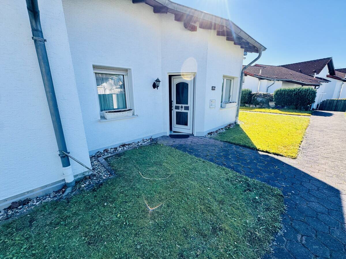 Immobilie in Bad Sassendorf - Reihenendhaus mit Tiefgarage! - Bild 3