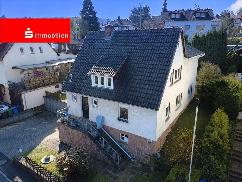 Immobilie in Fronhausen - Wohnhaus mit Ausblick! Ein- bis Zweifamilienhaus in Fronhausen - Bild 0