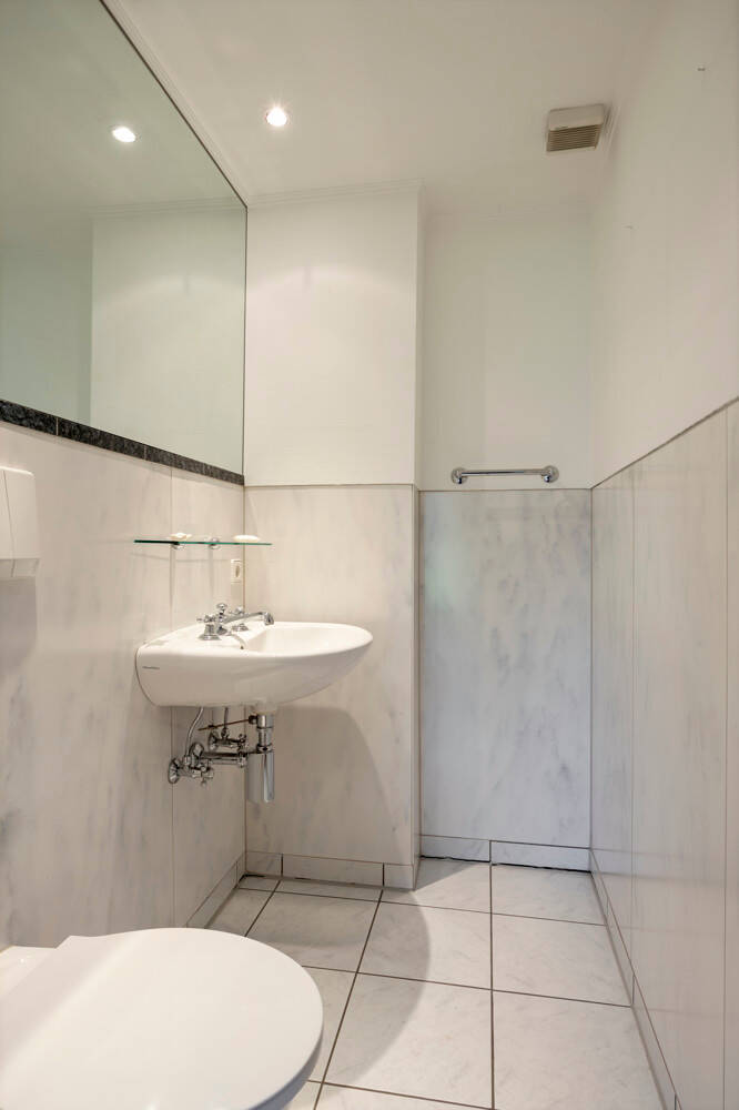 Property thumbnail 19