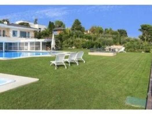 Einfamilienhaus zum Kauf 10.000.000 € 20 Zimmer 800 m² 4.000 m² Grundstück Garda 37016