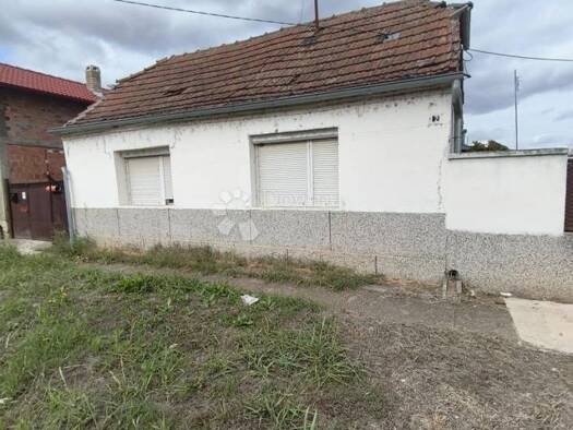 Einfamilienhaus zum Kauf 15.000 € 4 Zimmer 150 m² Borovo Borovo 32227
