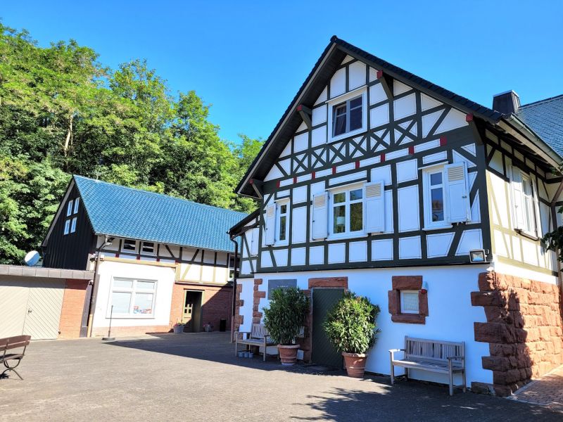 Haus zum Kauf 1.950.000 € 10 Zimmer 280 m²<br/>Wohnfläche 8.500 m²<br/>Grundstück Am Elbesberg 2 Rauschenberg Rauschenberg 35282