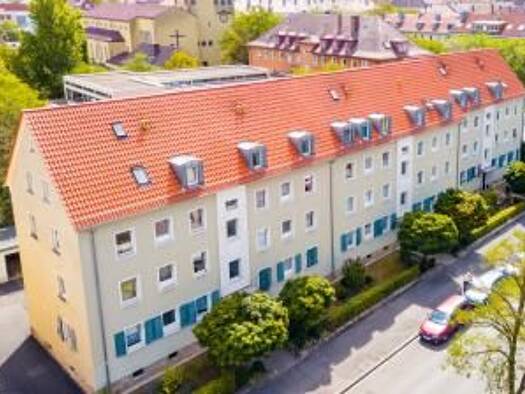Wohnung zur Miete 390 € 2 Zimmer 42,4 m² 1. Geschoss frei ab 01.06.2026 Hartmannstr. 28 Zellerau Würzburg 97082