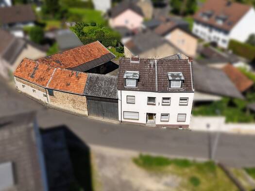 Einfamilienhaus zum Kauf 275.000 € 5 Zimmer 132 m² 830 m² Grundstück Ließem Wachtberg 53343
