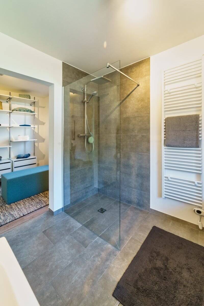 Immobilie in Eckental - Individuell geplantes Mehrfamilienhaus in Eckental-Brand - Energieeffizient und familienfreundlich gestaltet - Bild 3