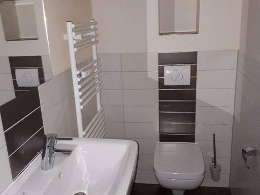 Studio zur Miete 625 € 2 Zimmer 47 m² 1. Geschoss frei ab 01.05.2026 Arnstädter Strasse Löbervorstadt Erfurt 99084