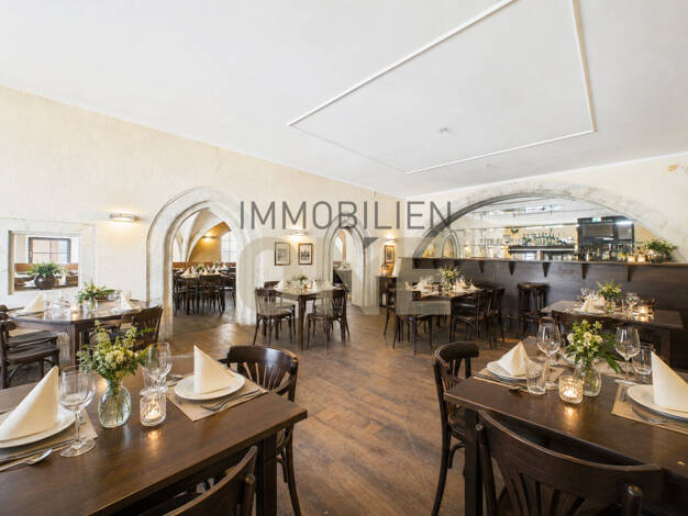 Restaurant zum Kauf 850.000 € 176,9 m² Gastrofläche Innenstadt Regensburg 93047