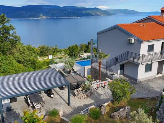Haus zum Kauf 1.160.000 € 6 Zimmer 255 m² Plomin, Krsan Kršan