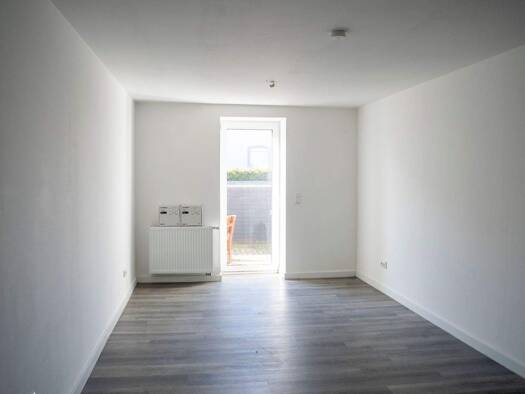 Wohnung zur Miete 760 € 2 Zimmer 76 m² Vorsfelde Wolfsburg 38448