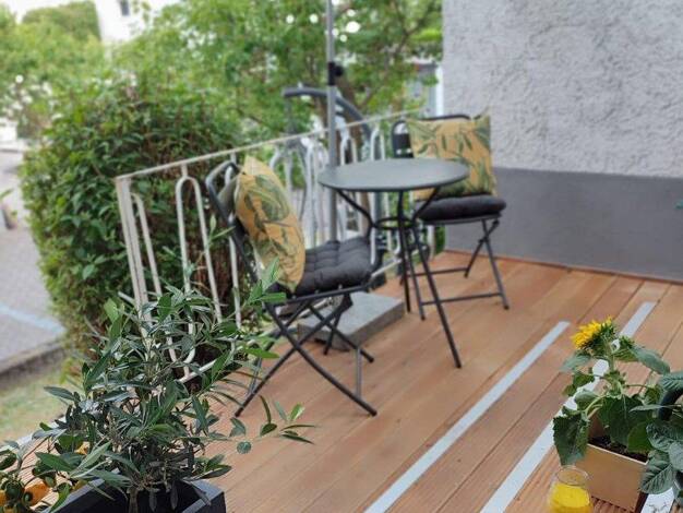 Doppelhaushälfte zur Miete 1.050 € 4,5 Zimmer 105 m² 300 m² Grundstück frei ab 01.09.2026 Gartenstr. 63 Bensheim 64625
