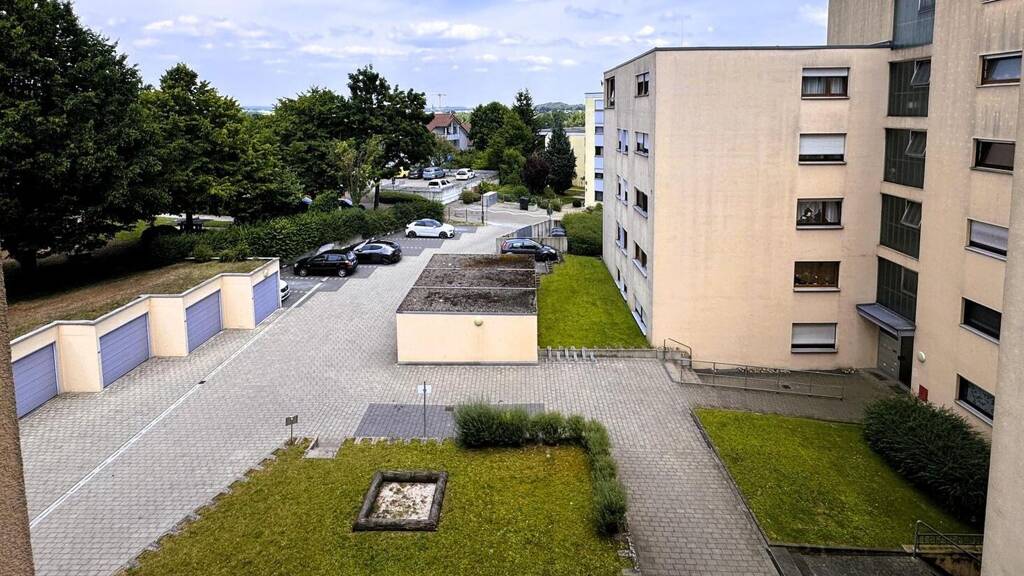 Wohnung zum Kauf 269.000 € 3,5 Zimmer 91 m² 3. Geschoss Untereisesheim 74257