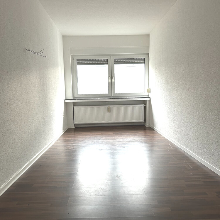 Wohnung zur Miete 636 € 3 Zimmer 88,3 m²<br/>Wohnfläche 1.<br/>Geschoss Weyerstraße 85 Engelsberg - Maubes Solingen 42697