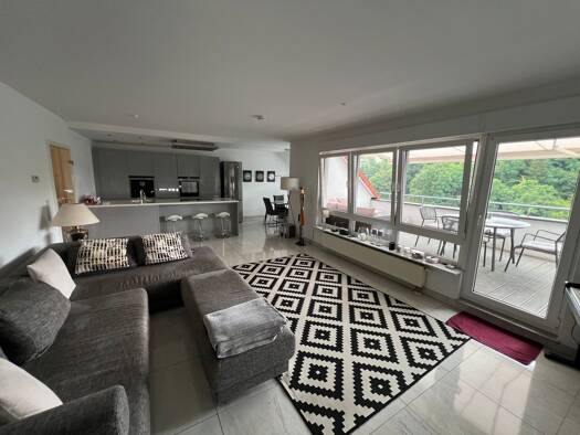 Wohnung zum Kauf 380.000 € 3 Zimmer 100 m² Geschoss 1/3 frei ab 01.11.2026 St Arnual Mitte 66119