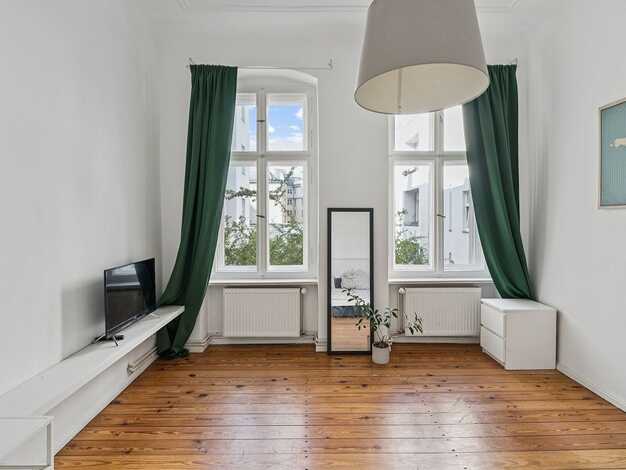 Wohnung zum Kauf 200.000 € 1 Zimmer 36 m² 2. Geschoss Neukölln Berlin 12049