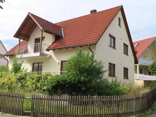 Mehrfamilienhaus zum Kauf 620.000 € 7 Zimmer 183,2 m² 575 m² Grundstück Langquaid Langquaid / Niederleierndorf 84085