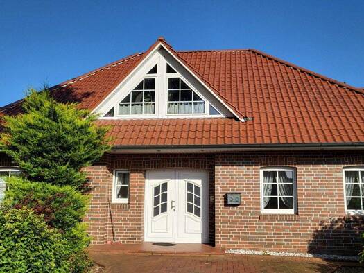 Einfamilienhaus zur Miete 1.200 € 7 Zimmer 246 m² 999 m² Grundstück Scharrel Saterland / Scharrel (Oldenburg) 26683